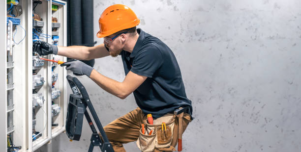 Best Best Electricians Near Me  in Benbrook, TX